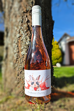 Aperitif mit Erdbeeraroma